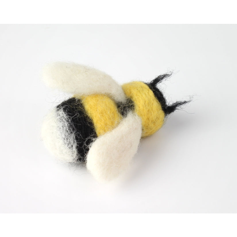 Bee Brooch Felting Kit