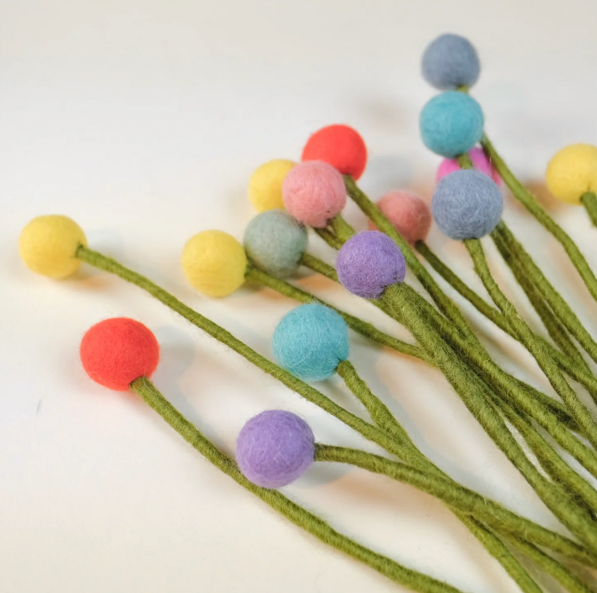 Dot Flower - 2cm